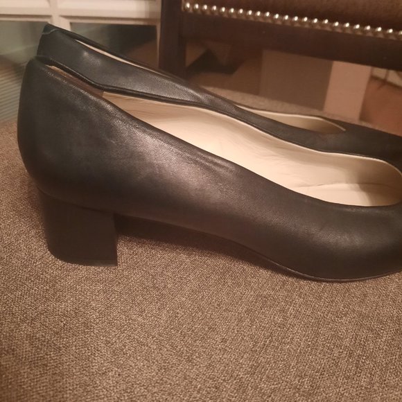 Amalfi Black Leather Block Heel Pump shoe size 12.5 - Picture 5 of 6